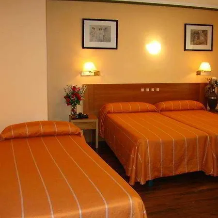 Paris Centro 2*