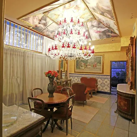 Hotel Paris Centro 2*